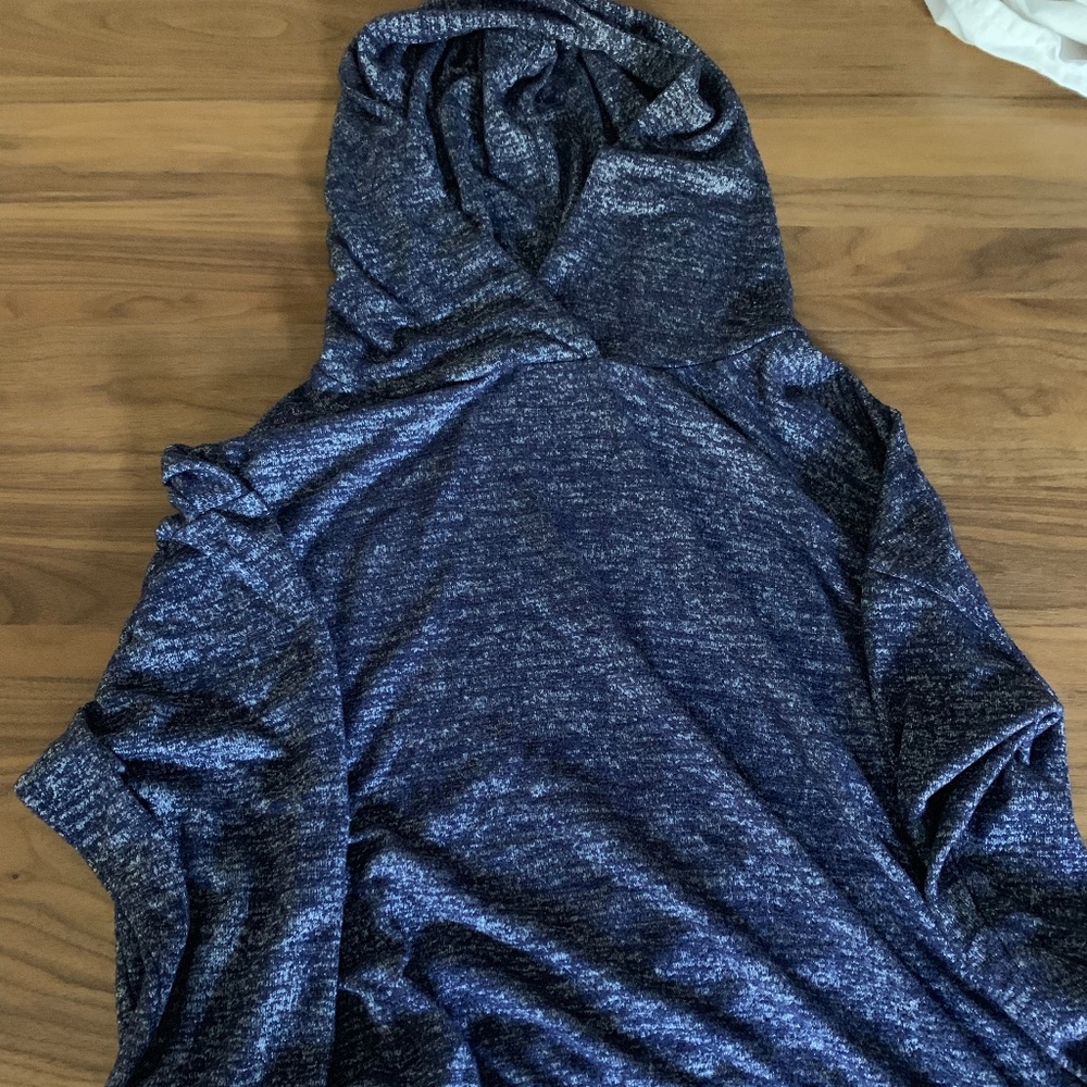 comfy blue cropped hoodie